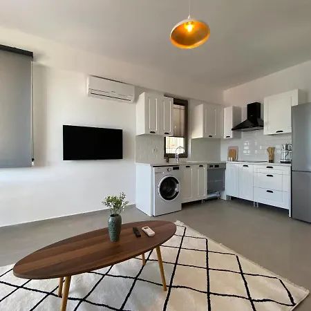 Freya Apartment