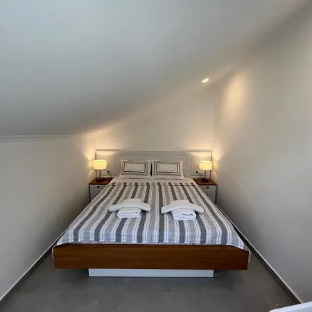 Freya Apartment